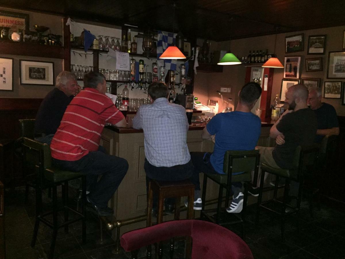 Carey'S Bar & Farmhouse Kilkenny Border Oldleighlin المظهر الخارجي الصورة